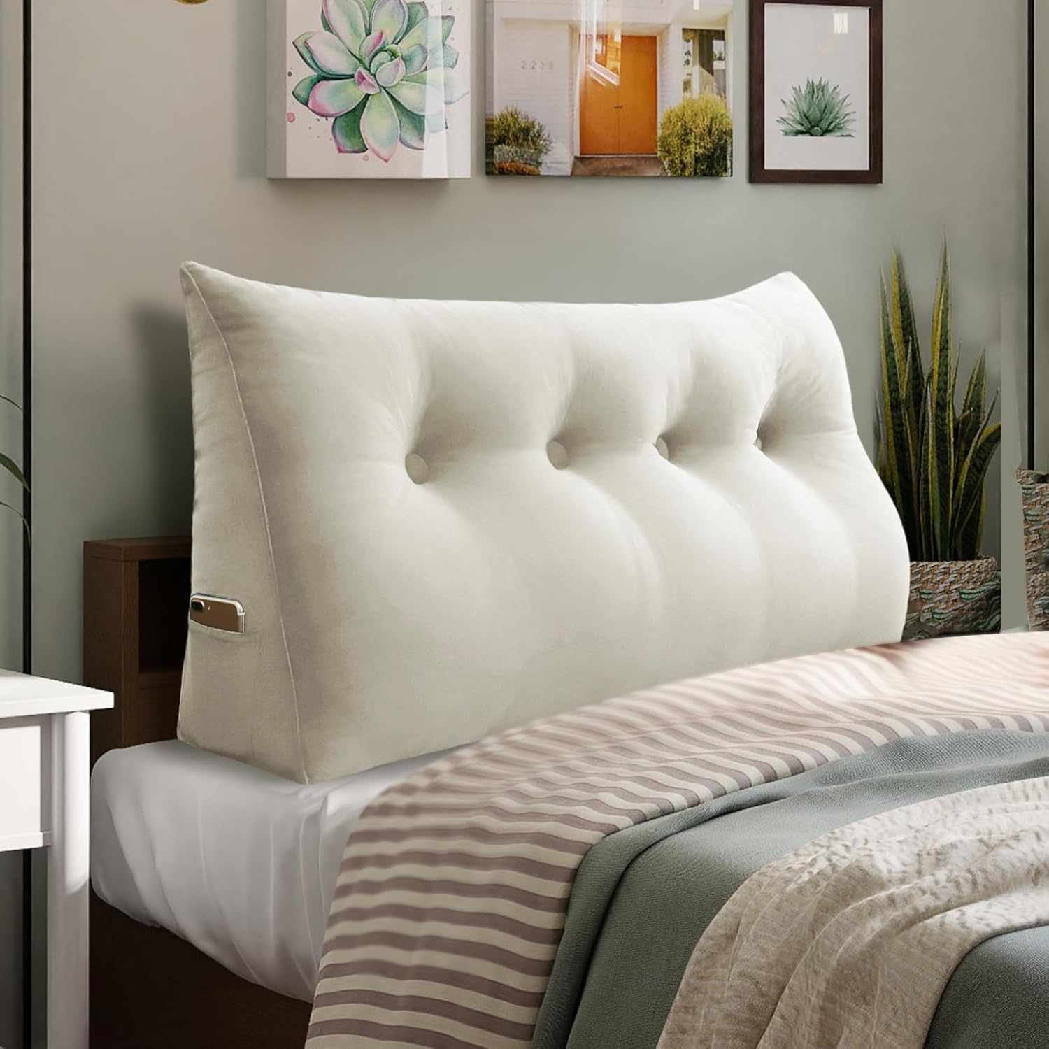 Wedge Pillow Velvet—White